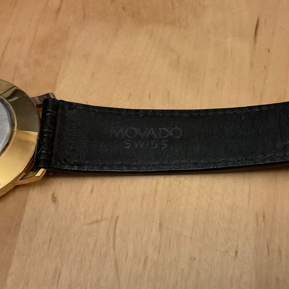 Authentic Vintage Movado Museum Dial Original Black Leather Works New Battery main image 3